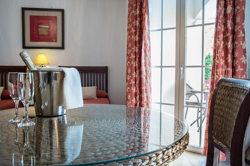 Apartament Plaza Cavana 5