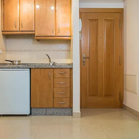 Apartamentos Plaza Cavana 5 Nerja Esterno foto